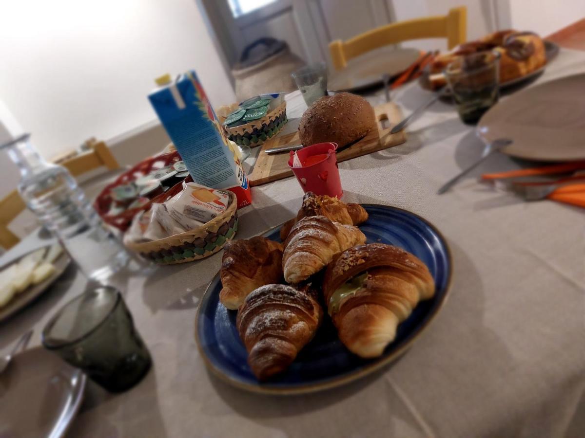 Nonna Litta Villa Albenga Exteriör bild
